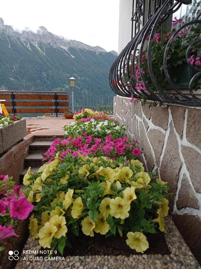 Hotel Millefiori Vigo di Fassa Exteriör bild